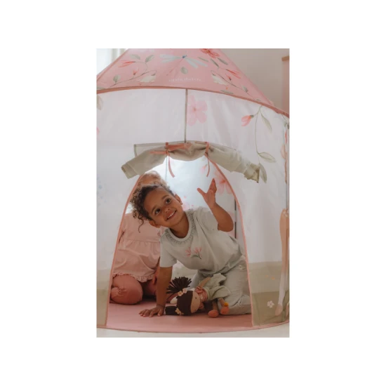 Little Dutch Fairy Garden: Ein zauberhaftes Spielzelt für Kinder