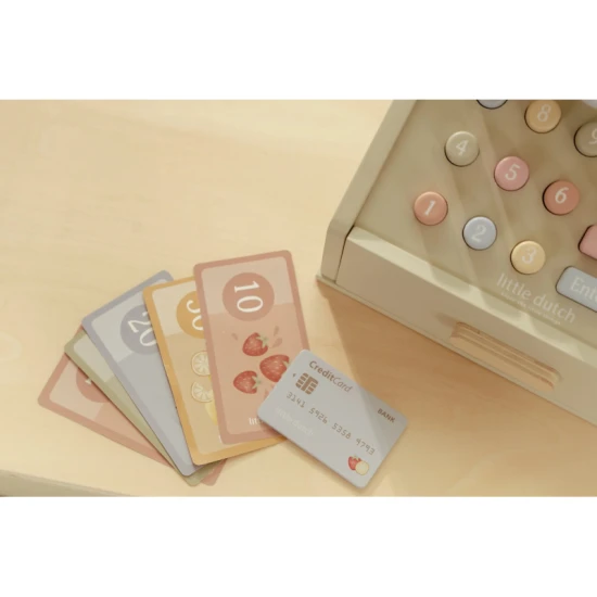 Kasse mit Scanner und Kartenlesegerät