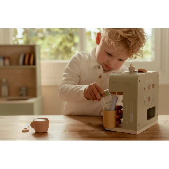 Kaffeemaschine mit Zubehör