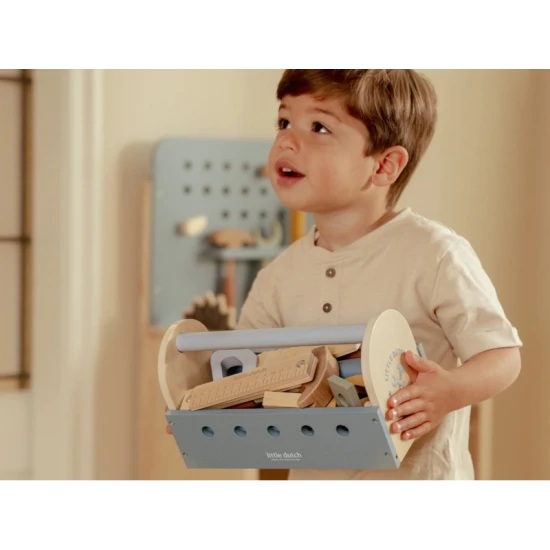 Holzkiste mit Werkzeug Blue