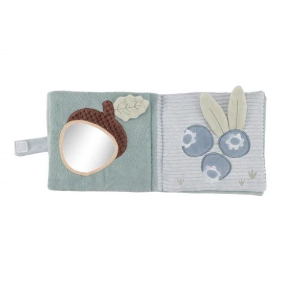 Textilbuch mit Forest Friends-Aktivitäten mit Motiven aus dem Leben im Wald