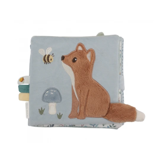 Textilbuch mit Forest Friends-Aktivitäten mit Motiven aus dem Leben im Wald