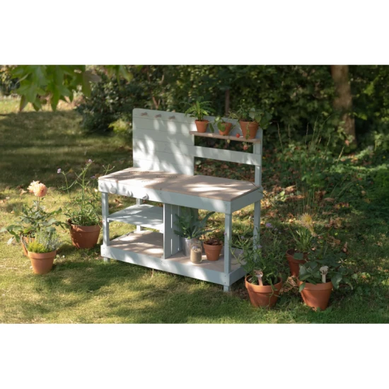 Kinder-Outdoorküche aus Holz