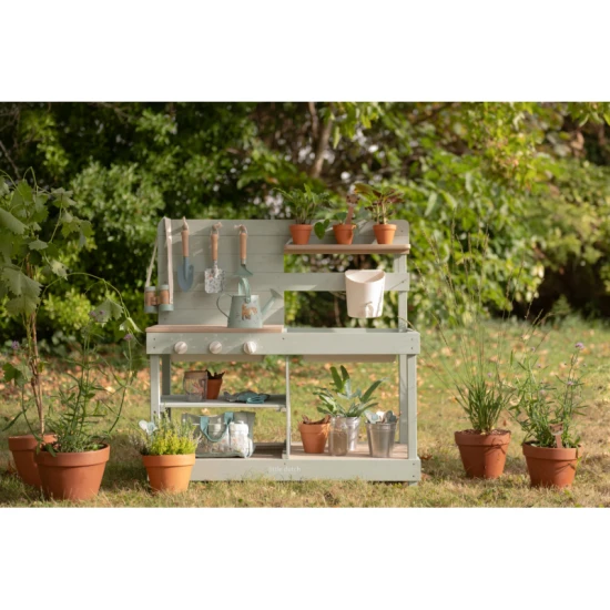 Kinder-Outdoorküche aus Holz