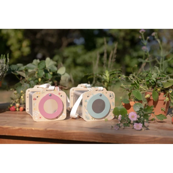 Insektenbeobachtungskasten aus Holz für Feengärten