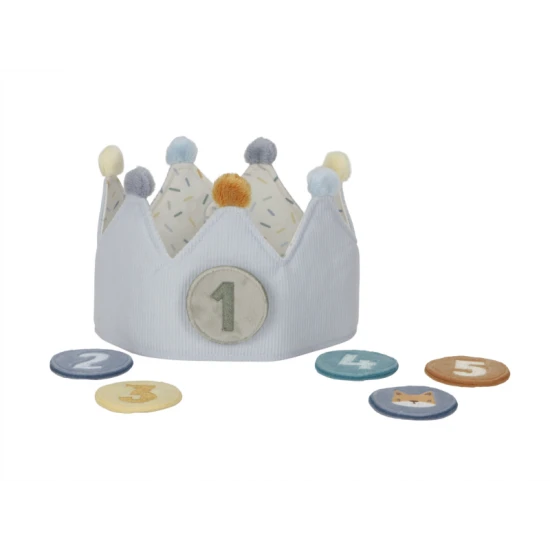 Geburtstagskrone mit austauschbaren Zahlen von 1 bis 5.