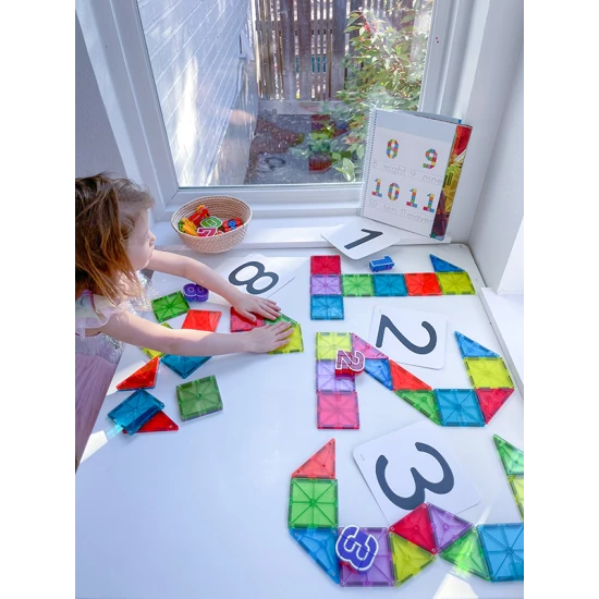 Magnetischer Bausatz Metropolis 110 Teile von Magna Tiles.