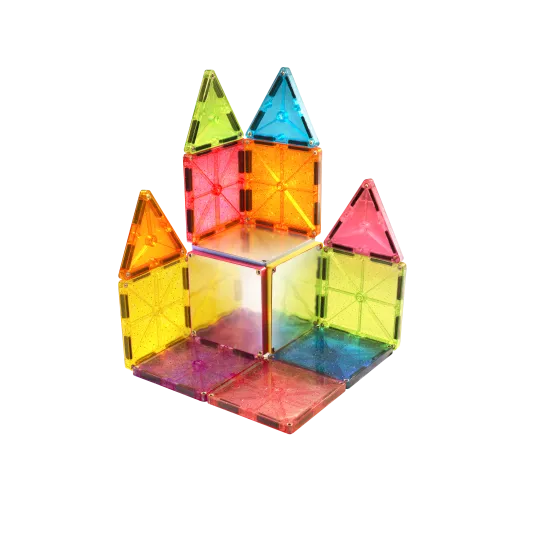 Erstellen Sie funkelnde Schlösser und Türme mit MAGNA-TILES® Stardust.