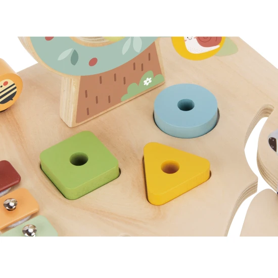 Aktivitätstisch aus Holz