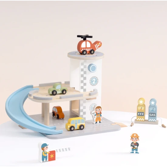 Tooky Toy Holzgarage mit Autos – mehrstöckige Holzgarage mit Rampe, Hubschrauber und Zubehör