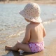 Babybadeanzug mit UPF 50+ Erdbeere