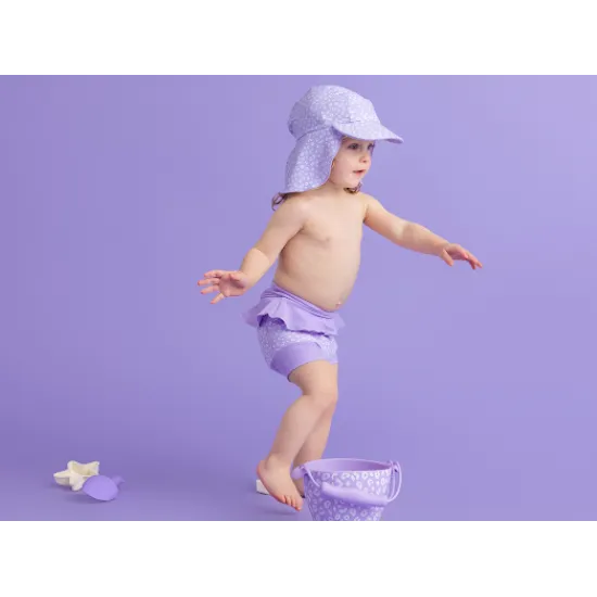Der praktische Sommerhut mit Nackenschutz von Swim Essentials mit leopardenlila Muster schützt Kinder vor UV-Strahlung.