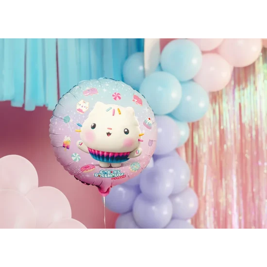 Funkelnde Geburtstagsdekorationen mit Gabby's Dollhouse