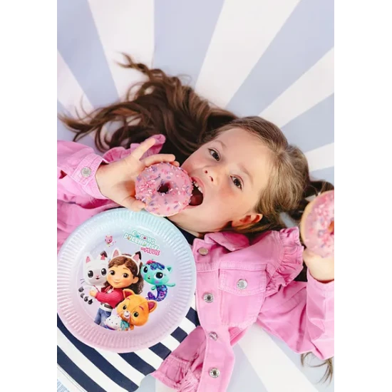 Funkelnde Geburtstagsdekorationen mit Gabby's Dollhouse