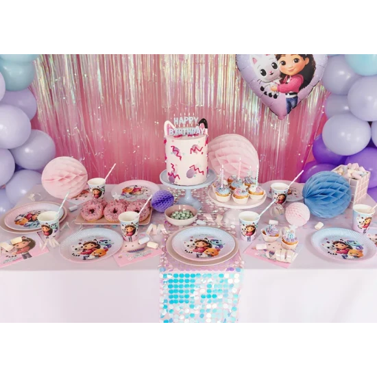 Funkelnde Geburtstagsdekorationen mit Gabby's Dollhouse