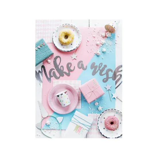 Teller mit Sternenmotiv passend zu jeder Geburtstagsfeier.