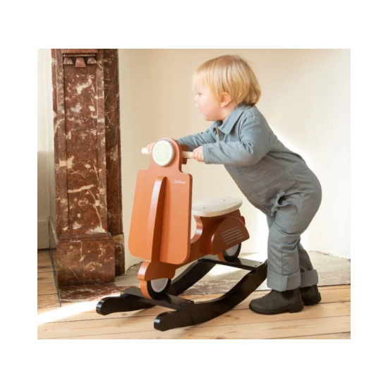 Childhome Rust Black – Schaukel-Scooter aus Holz für Kinder