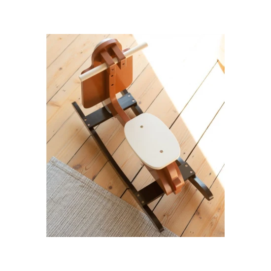 Childhome Rust Black – Schaukel-Scooter aus Holz für Kinder