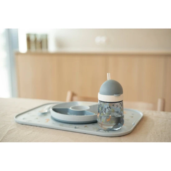 Der erste Teller für Ihr Kind: Unterteilt, mit Anti-Rutsch-Beschichtung und Wald-Print