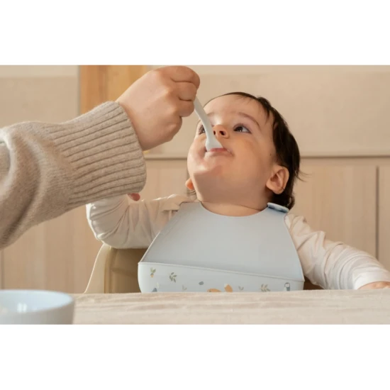 Die ersten Löffel für Ihr Baby mit praktischem Etui und Waldtier-Motiv